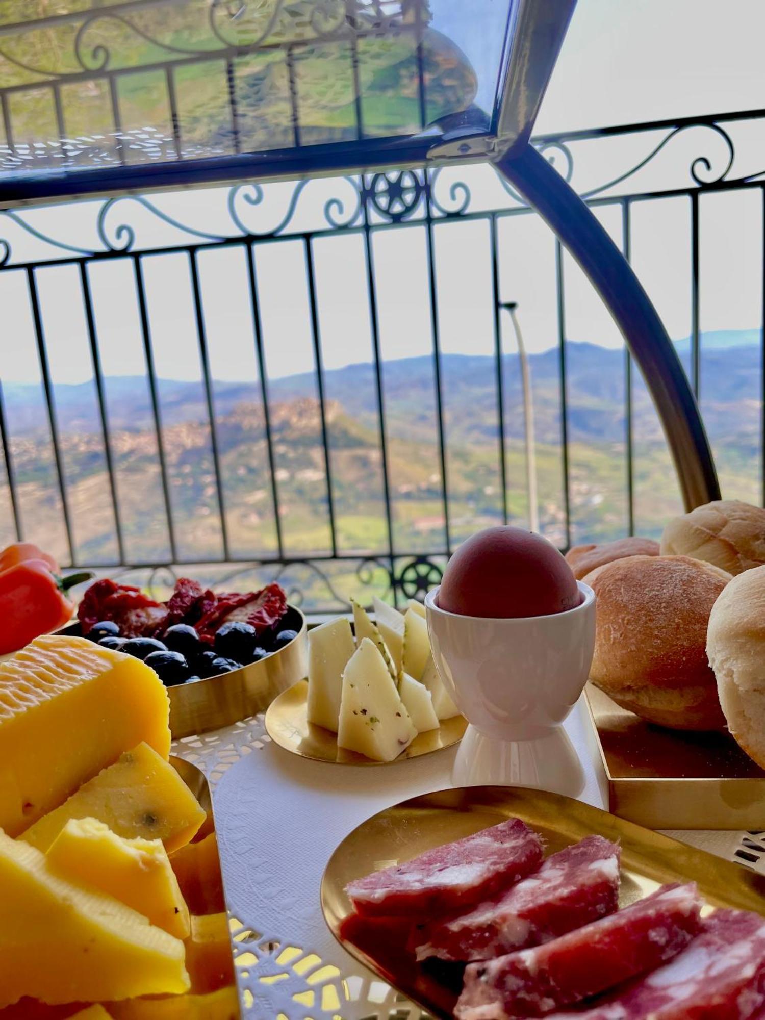 Dimora Del Duomo Hotel Enna Kültér fotó