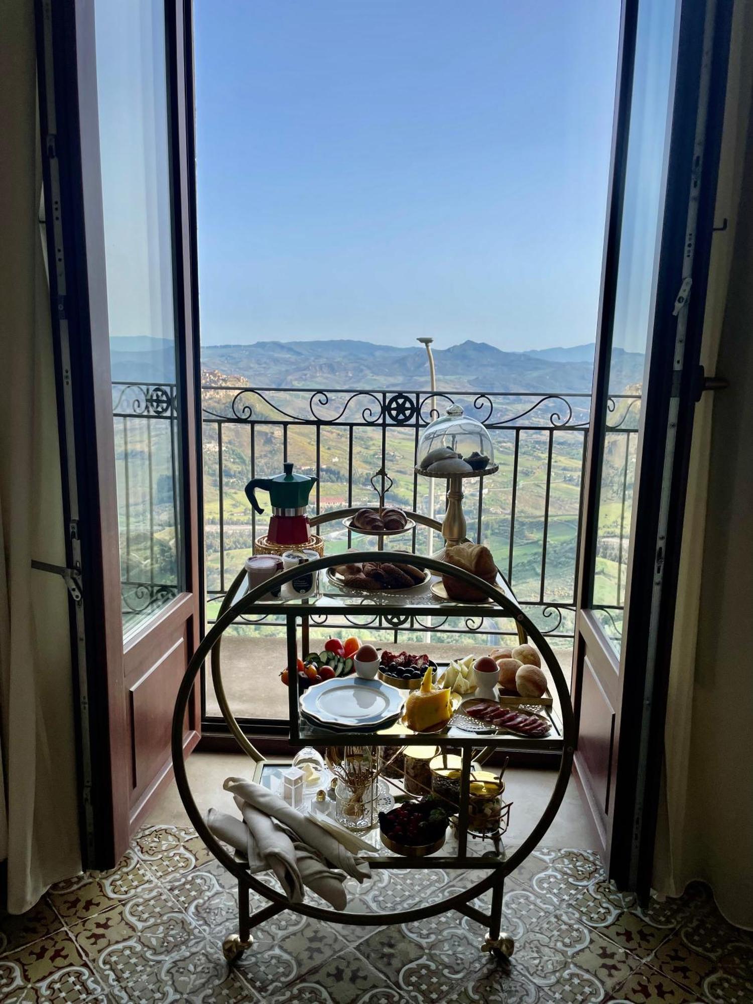 Dimora Del Duomo Hotel Enna Kültér fotó